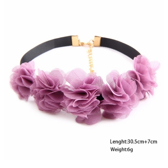 Choker Necklace - Rose Petal Soft Mauve Purple - Picture 2 of 6